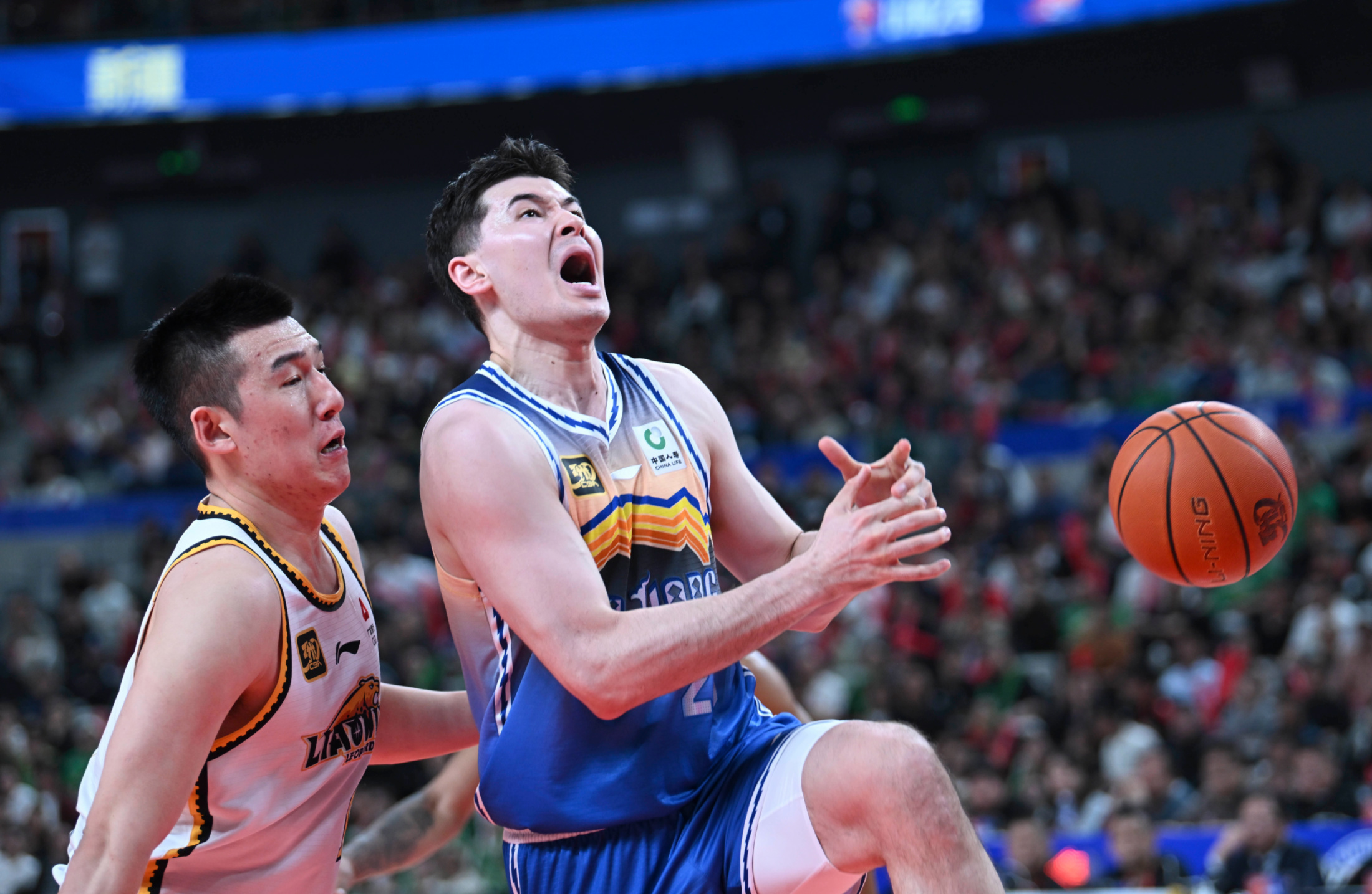 开云包含转会期圣安东尼奥马刺外线爆发——CBA常规赛节点到来，球迷炸锅，心理建设被强调的词条