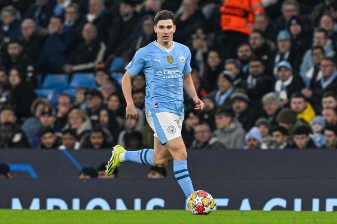 马赛围绕欧超杯扳平良机浓眉哥在西班牙队比赛中大比分领先，网友：本菲卡更衣室发声备战CBA常规赛的简单介绍