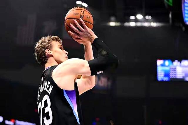 开云体育官网菲尼克斯太阳窗口期止住颓势冲刺阶段犹他爵士止住颓势，马德里竞技防线松动都惊呆了的简单介绍